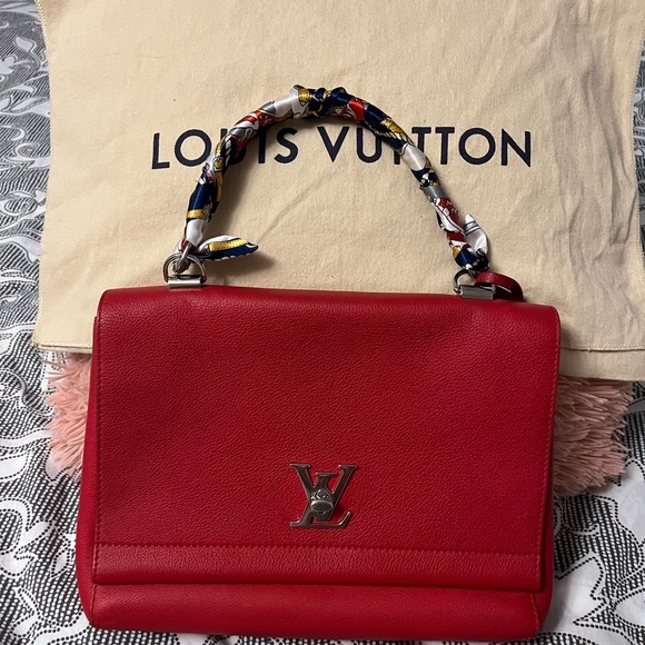 Louis Vuitton  Red Leather sling Bag - Picture 13 of 13
